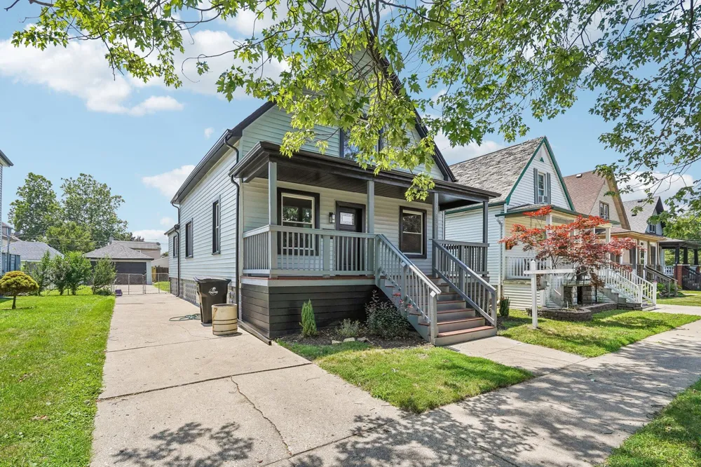 1137 Elm Street Wyandotte, MI 48192