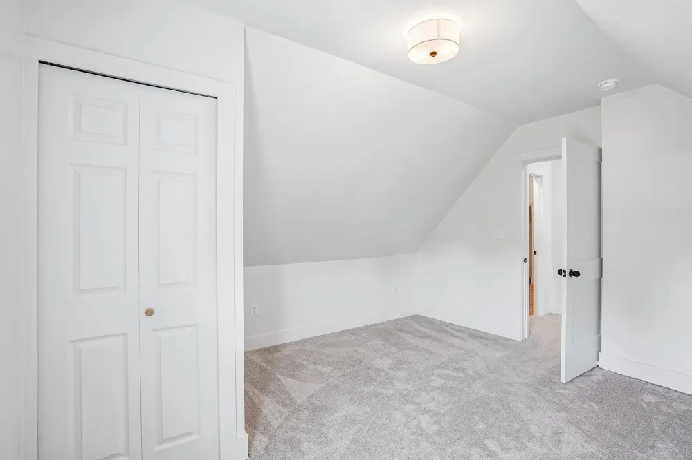 1137 Elm Street Wyandotte, MI 48192