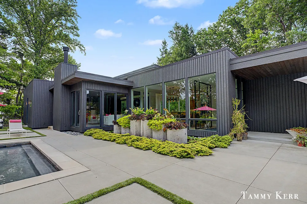 702 Golfview Drive #13 Douglas, MI 49406