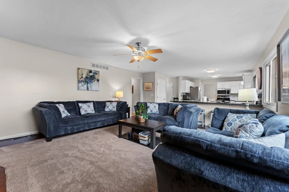 9128 Meadow View Lane Saline, MI 48176