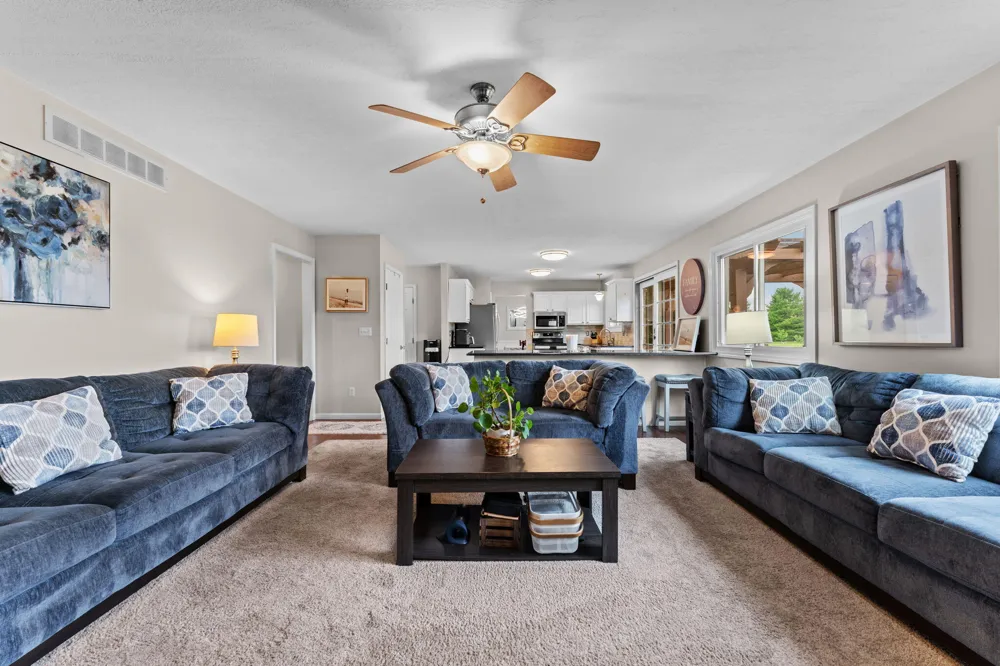 9128 Meadow View Lane Saline, MI 48176