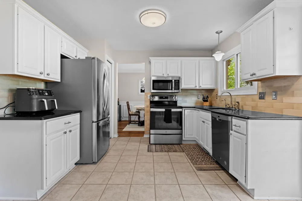 9128 Meadow View Lane Saline, MI 48176