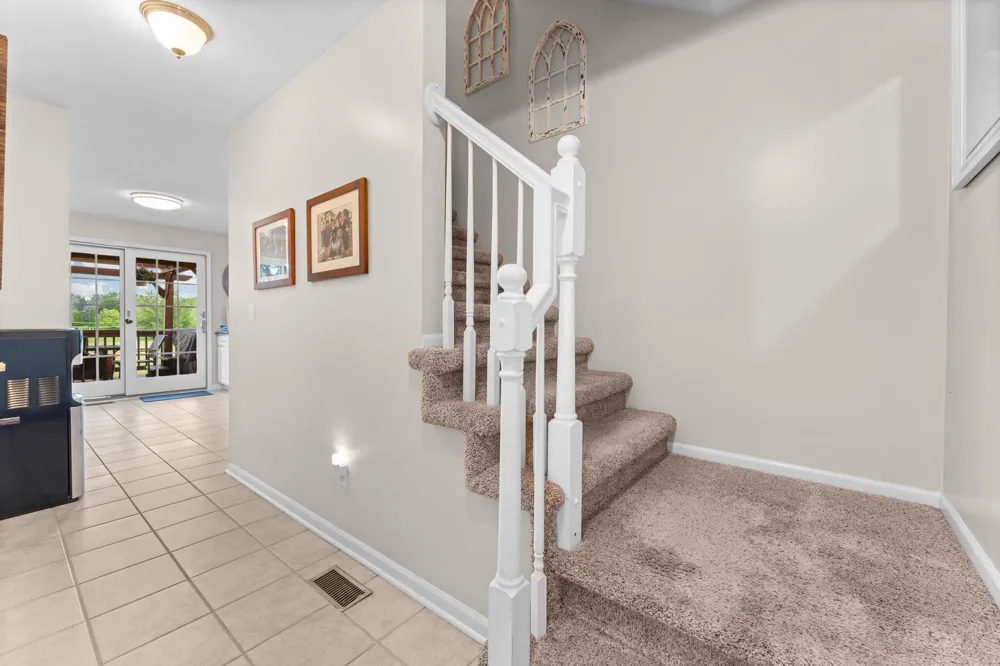 9128 Meadow View Lane Saline, MI 48176