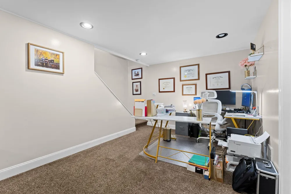 9128 Meadow View Lane Saline, MI 48176