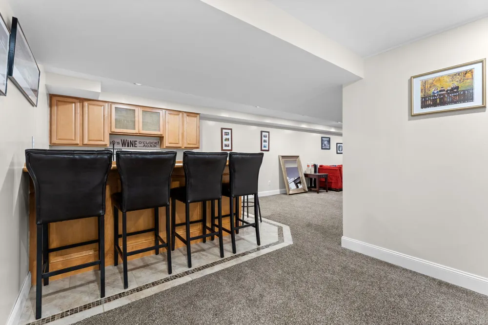 9128 Meadow View Lane Saline, MI 48176