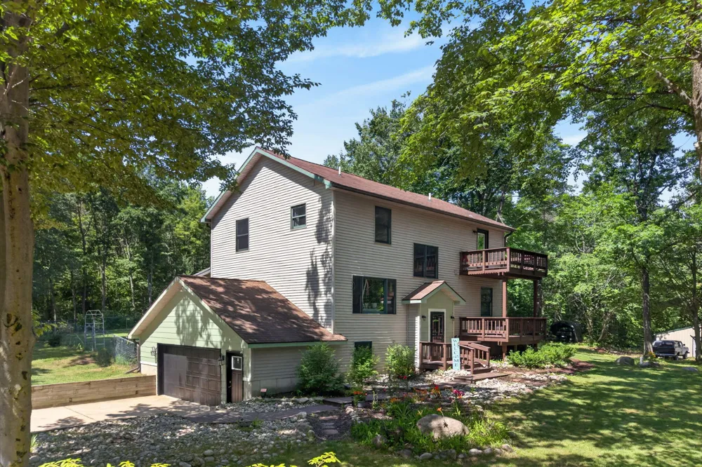 5358 S Seeley Road Cadillac, MI 49601