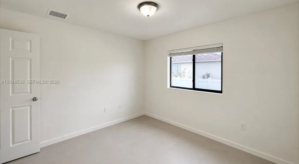 2208 NW 42ND PL Cape Coral, FL 33993