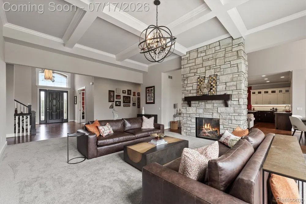602 Wellington Circle Rochester Hills City, MI 48309