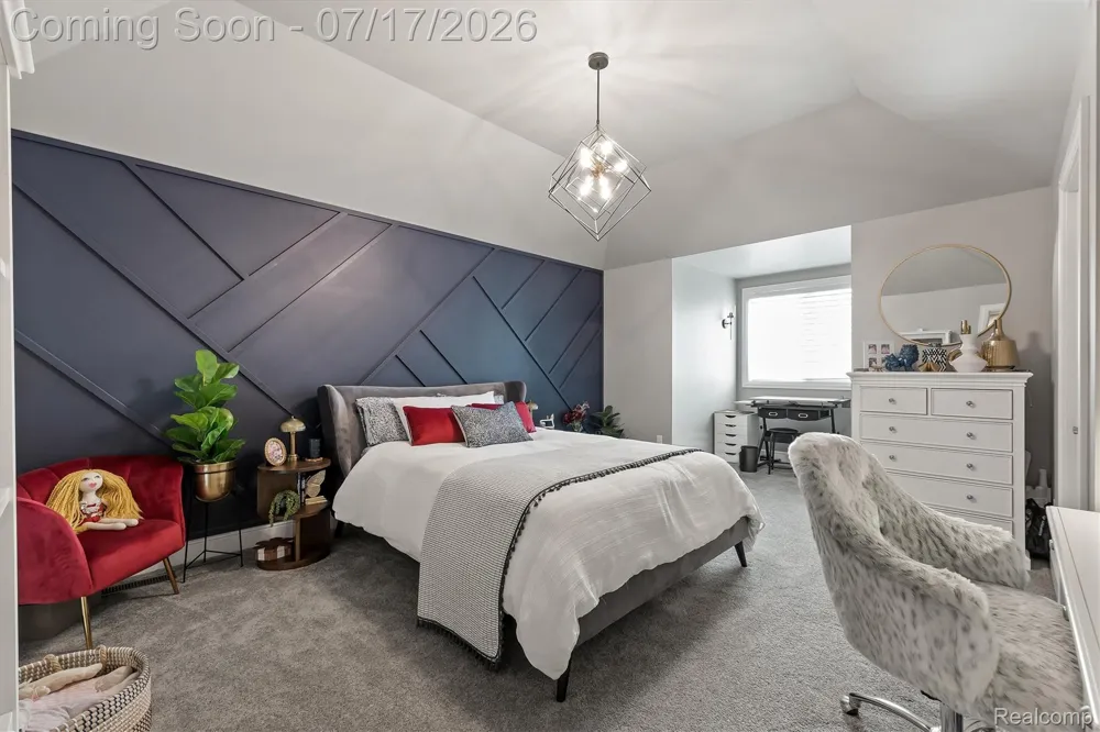 602 Wellington Circle Rochester Hills City, MI 48309