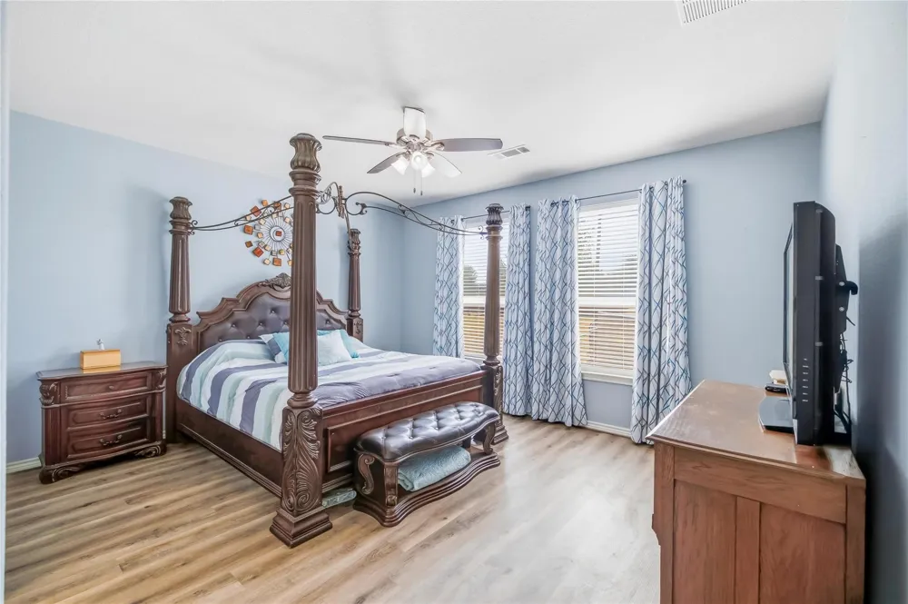 559 County Road 002 Hallettsville, TX 77964