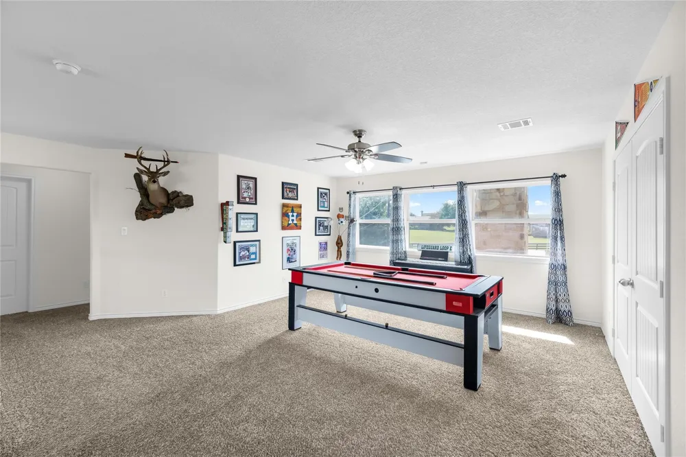 559 County Road 002 Hallettsville, TX 77964
