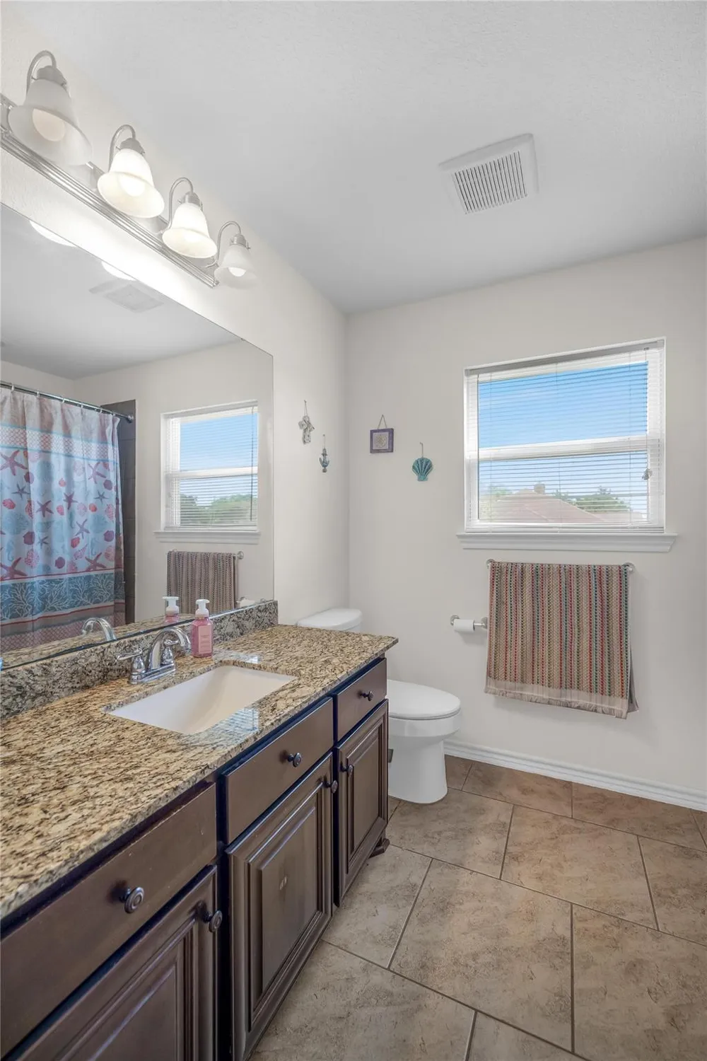 559 County Road 002 Hallettsville, TX 77964