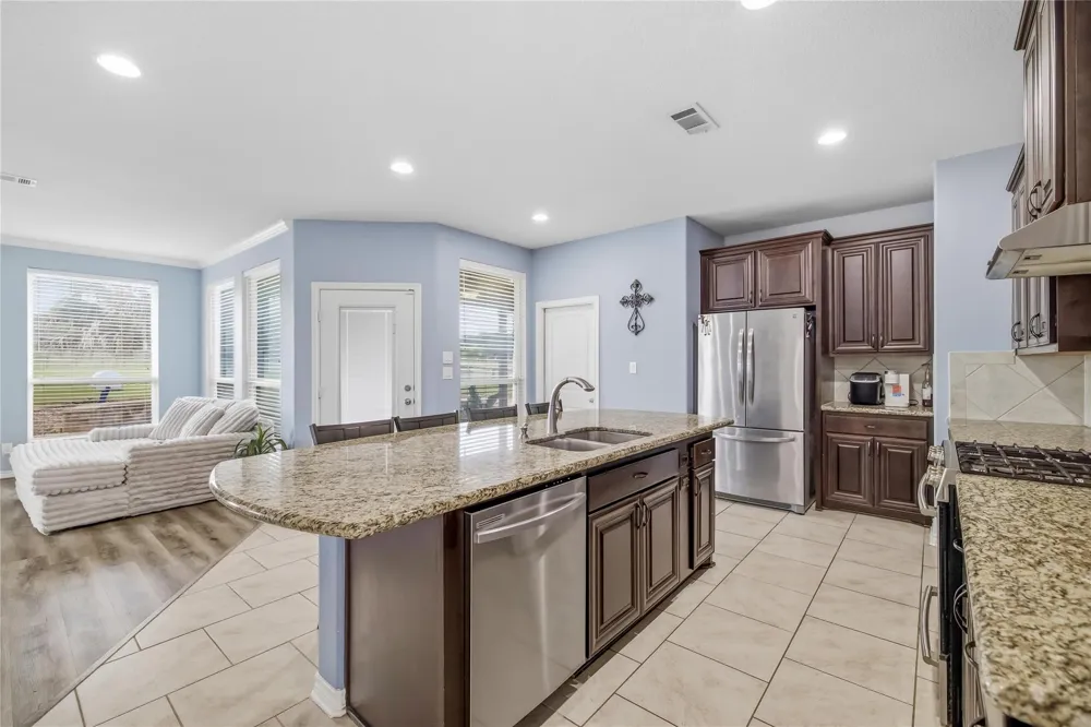 559 County Road 002 Hallettsville, TX 77964
