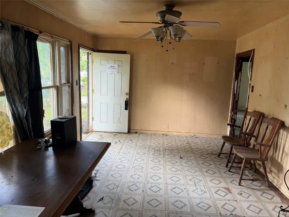 221 Charlotte Drive Port Lavaca, TX 77979