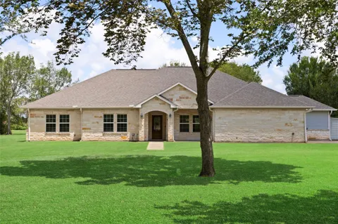 1213 Dyann Drive
