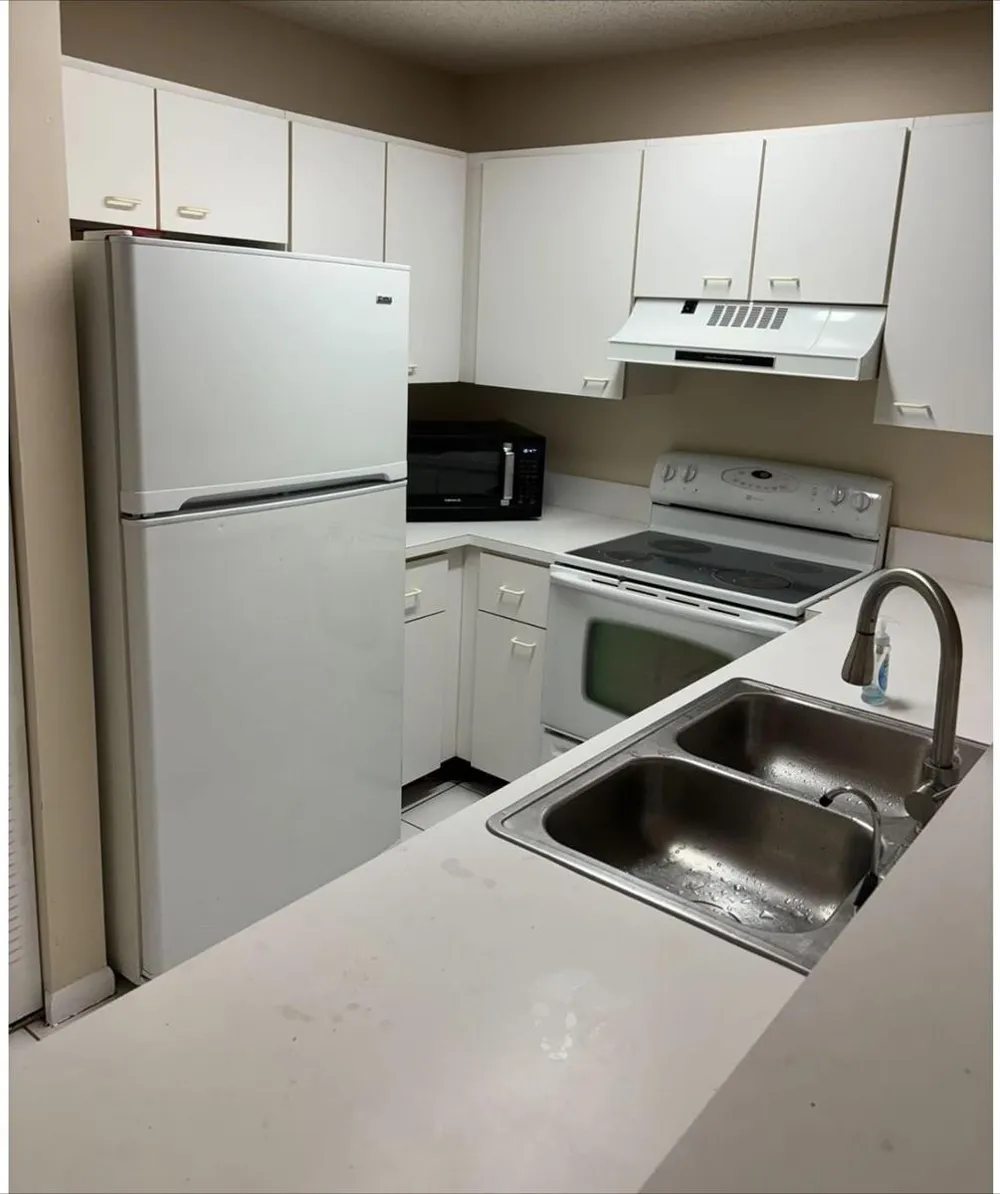 4235 SW 72nd Way Davie, FL 33314