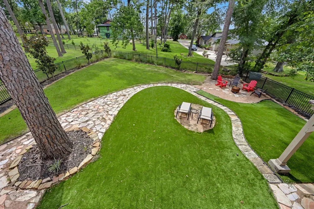15211 Jamaica Drive Willis, TX 77318