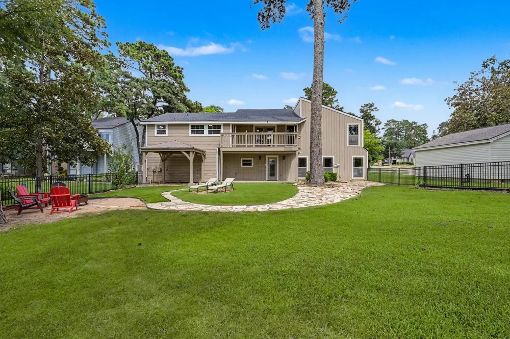 15211 Jamaica Drive Willis, TX 77318