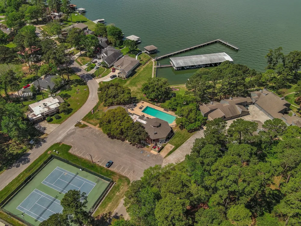 15211 Jamaica Drive Willis, TX 77318