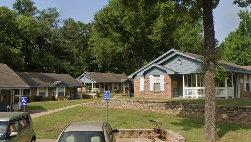 615 Robinson Rd Big Sandy, TX 75755