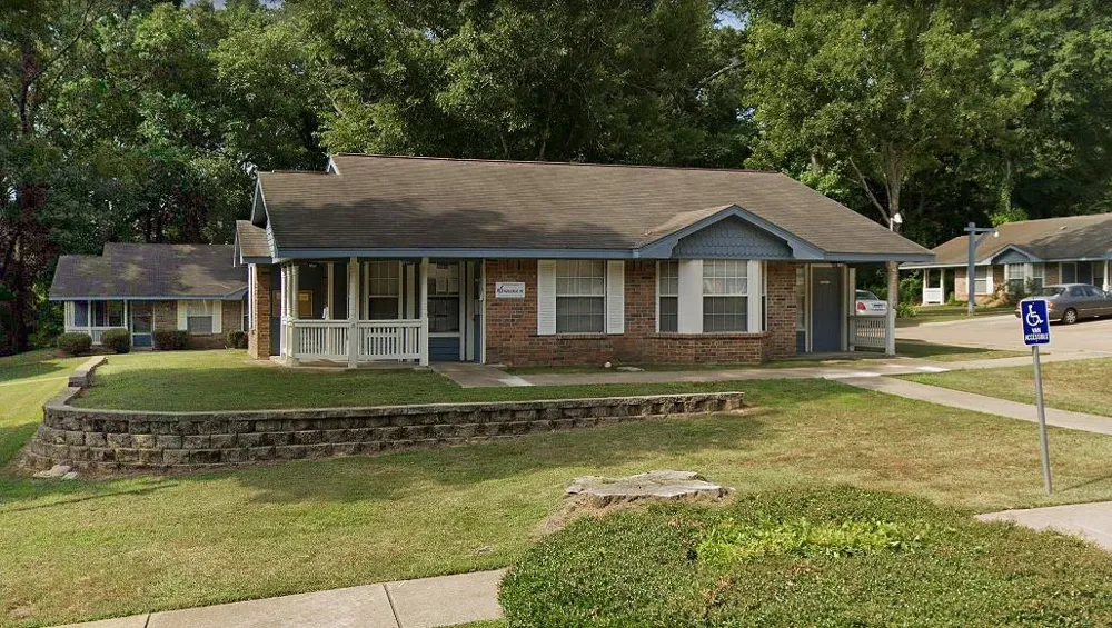 615 Robinson Rd Big Sandy, TX 75755