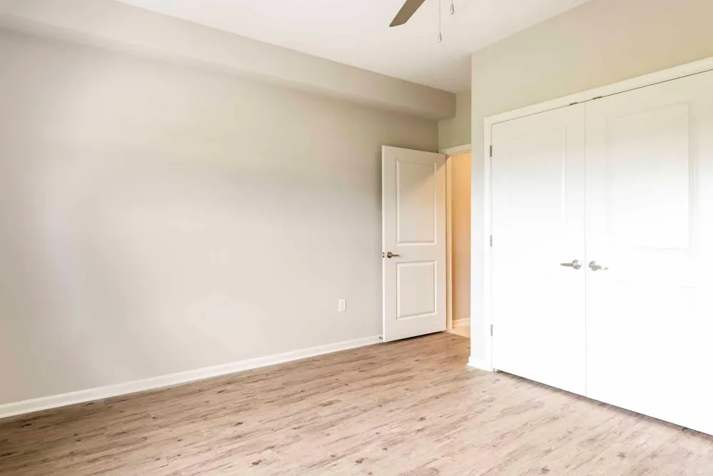 10001 Oak Bridge Cir Other, KY 40219