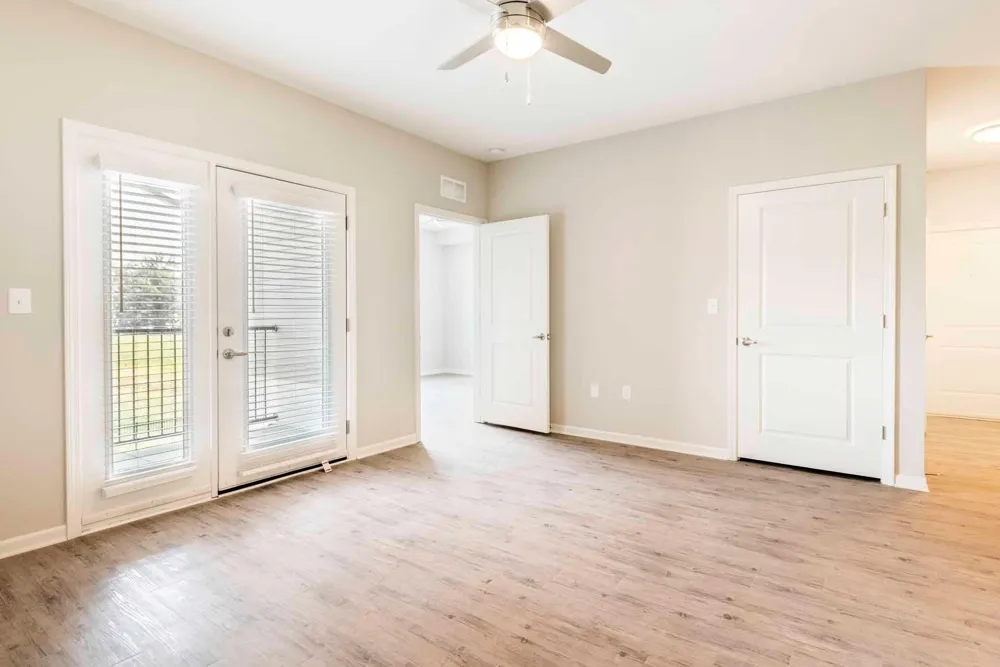 10001 Oak Bridge Cir Other, KY 40219