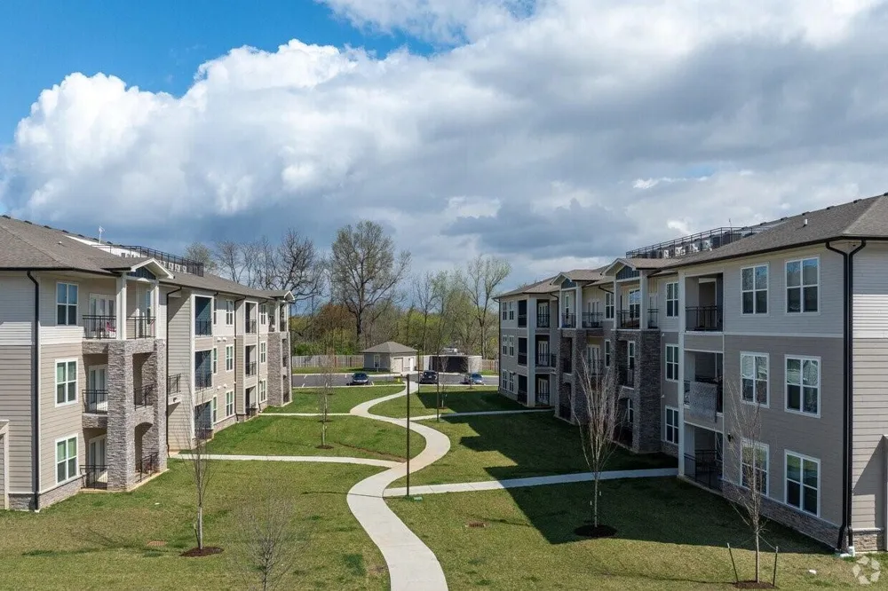 10001 Oak Bridge Cir Other, KY 40219