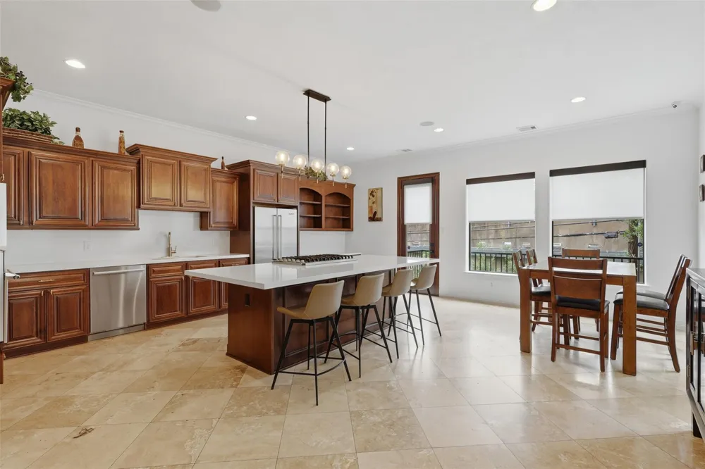 5330 Fayette Street Houston, TX 77056