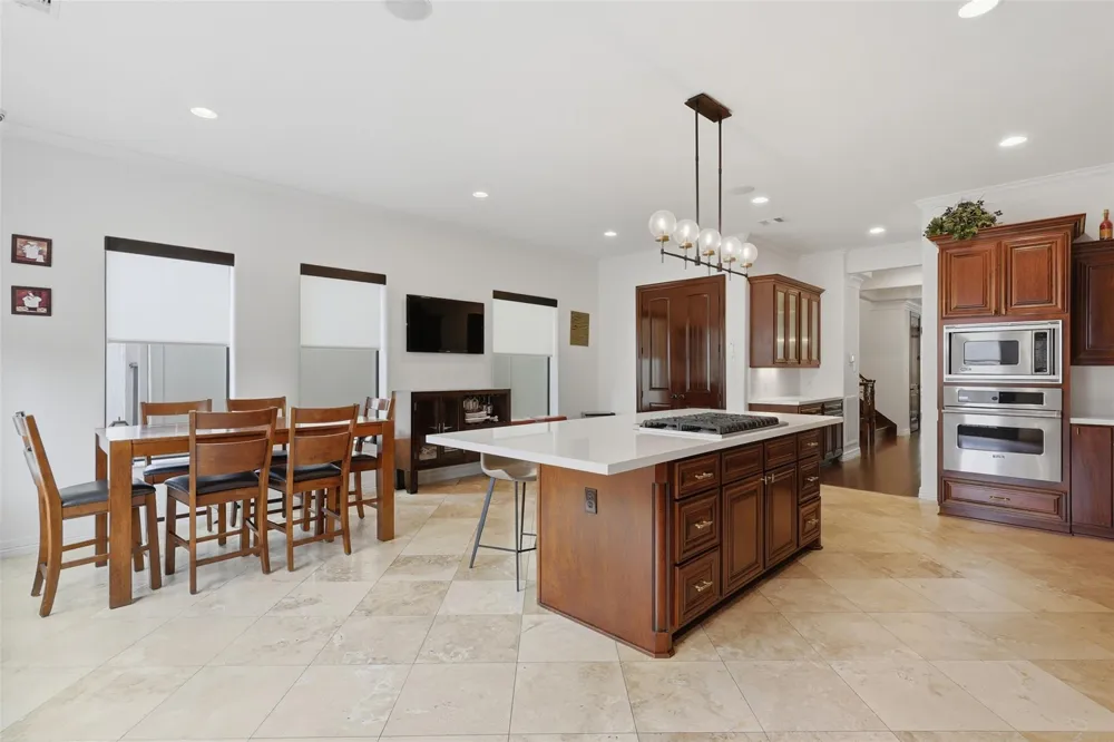 5330 Fayette Street Houston, TX 77056