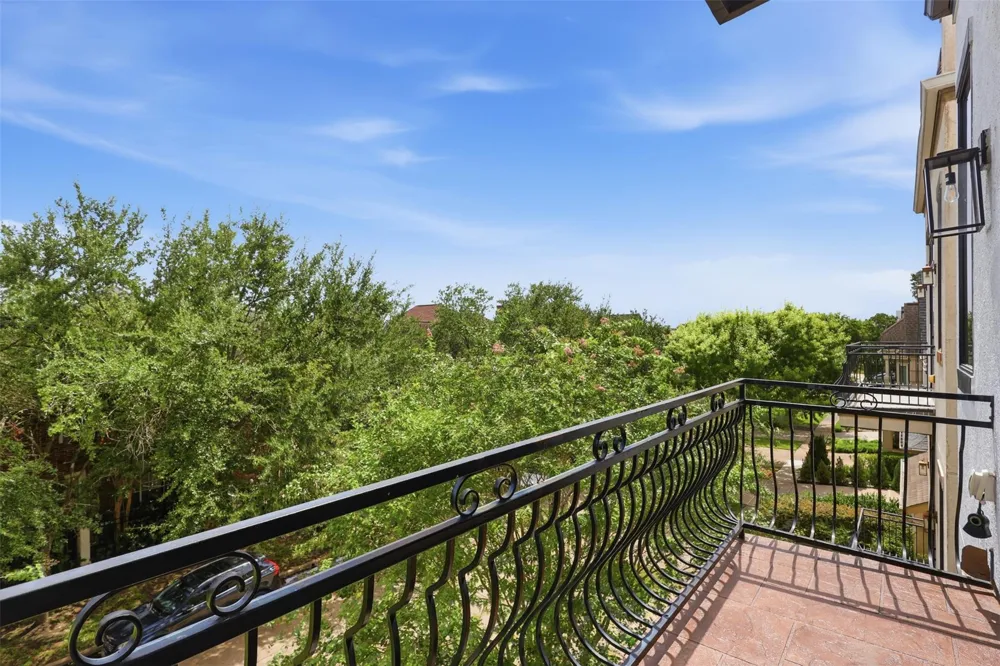 5330 Fayette Street Houston, TX 77056