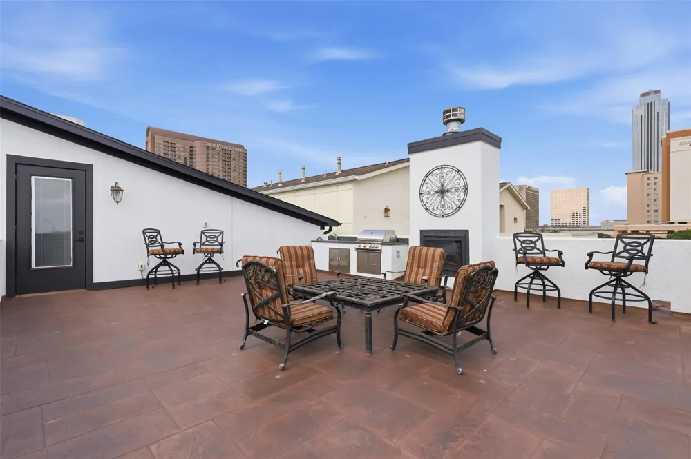 5330 Fayette Street Houston, TX 77056