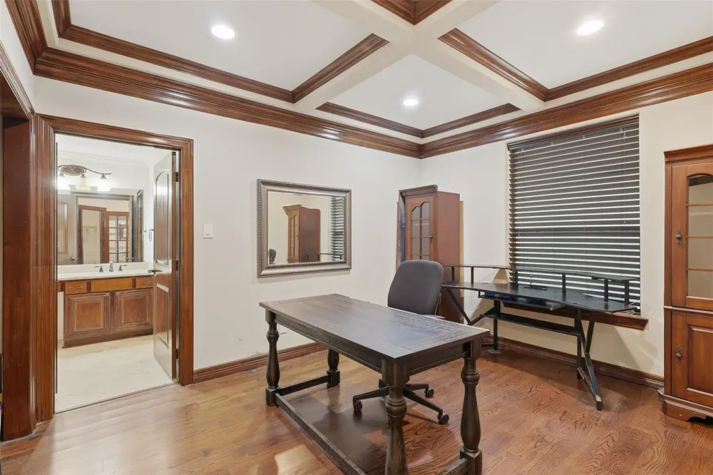 5330 Fayette Street Houston, TX 77056