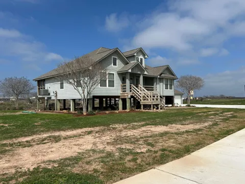 818 County Road 792
