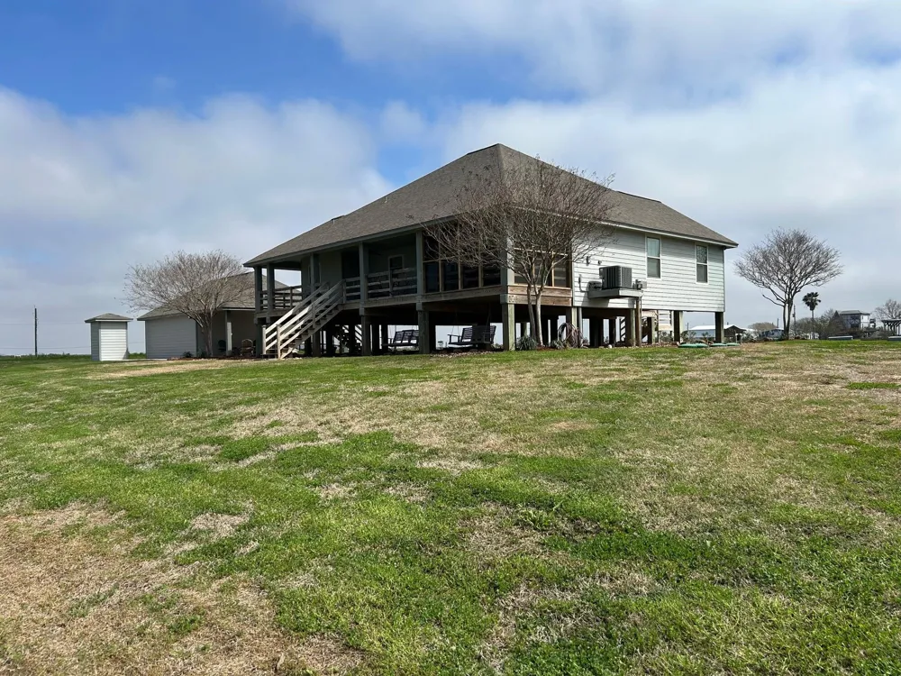 818 County Road 792 Freeport, TX 77541