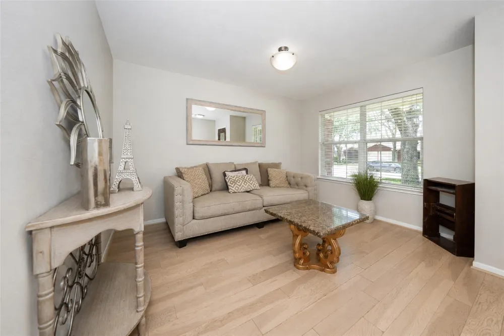 17435 S Summit Canyon Drive Houston, TX 77095