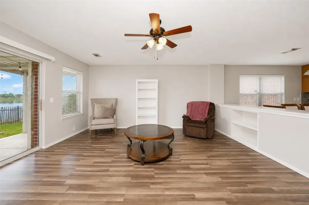 17435 S Summit Canyon Drive Houston, TX 77095