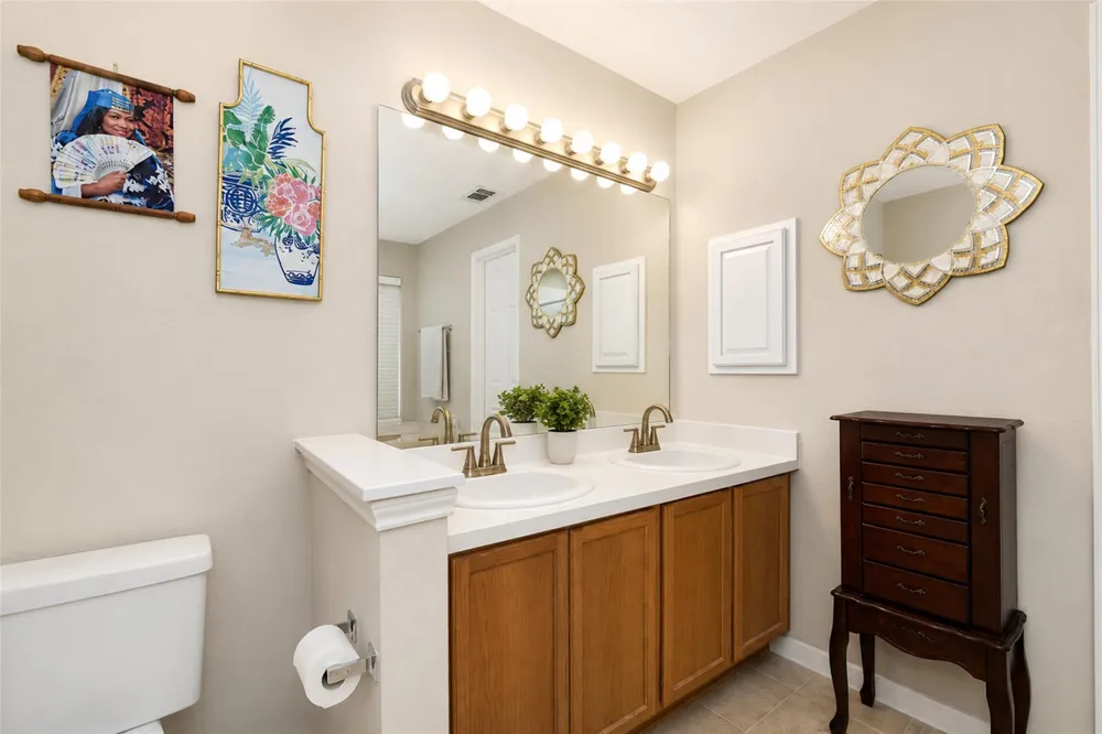 17435 S Summit Canyon Drive Houston, TX 77095