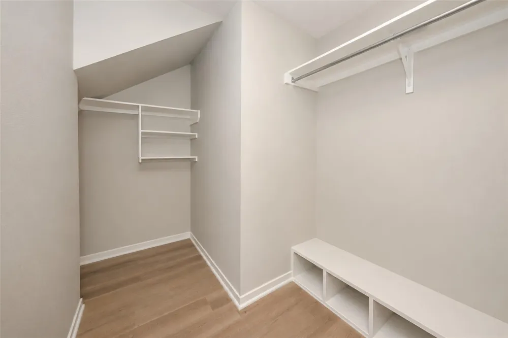 17435 S Summit Canyon Drive Houston, TX 77095
