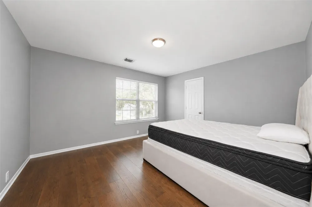 17435 S Summit Canyon Drive Houston, TX 77095