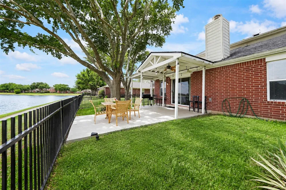 17435 S Summit Canyon Drive Houston, TX 77095