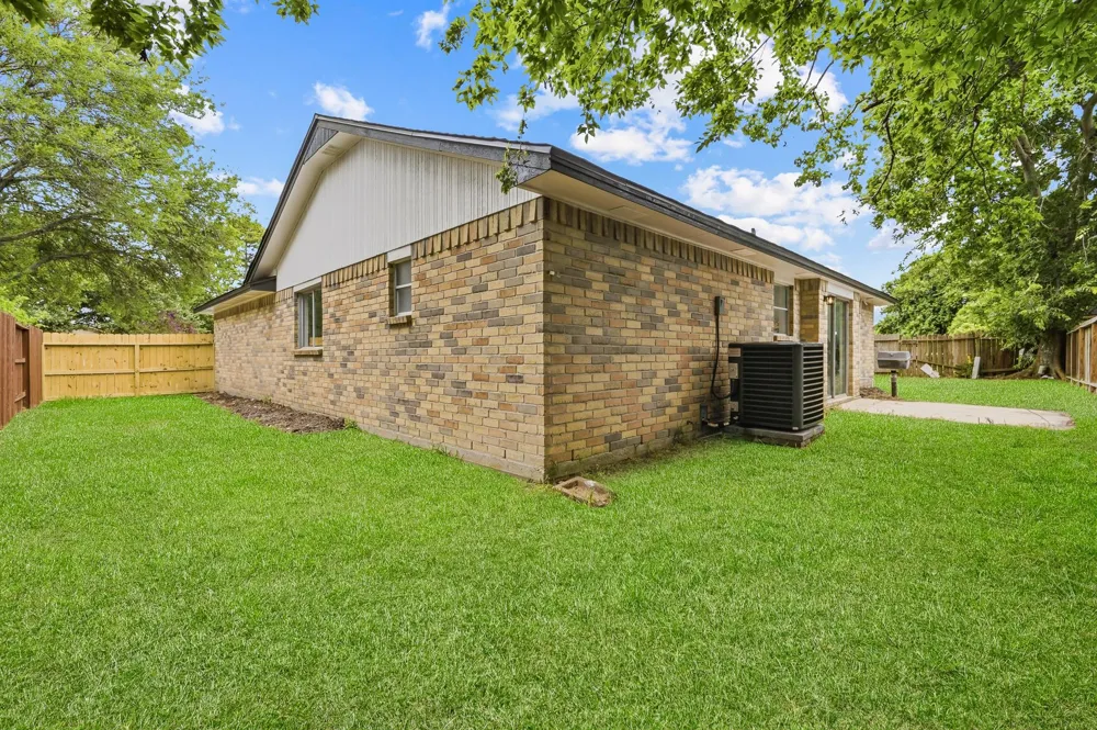 7310 Londres Drive Houston, TX 77083