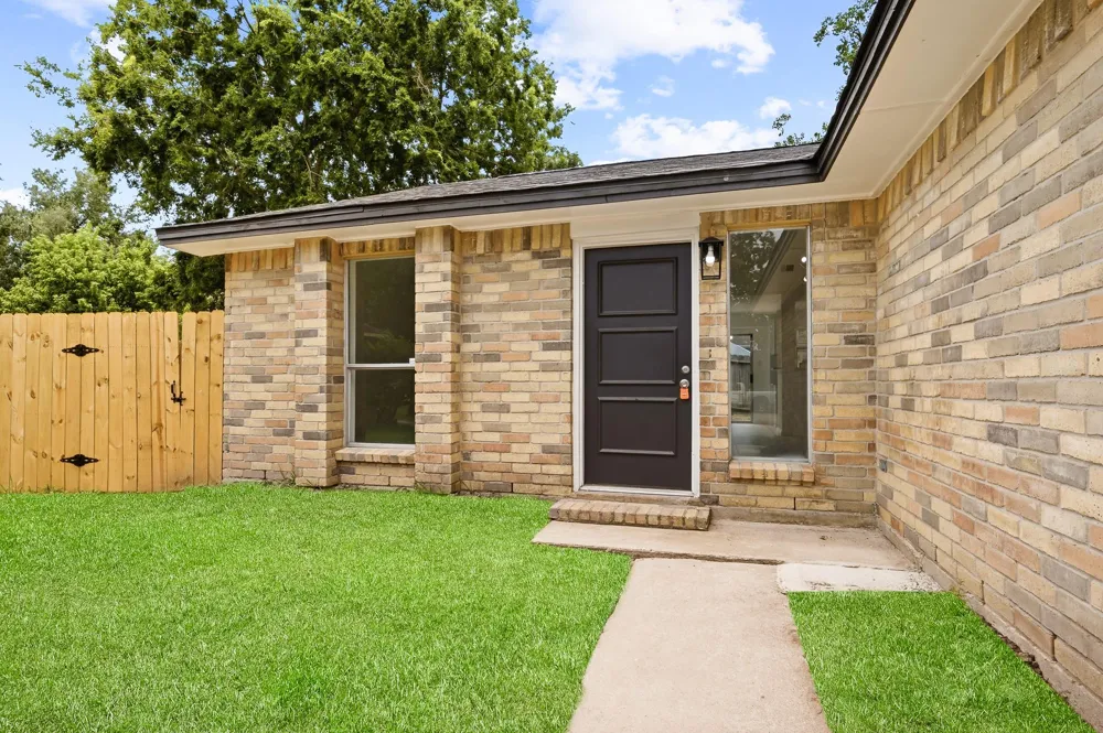 7310 Londres Drive Houston, TX 77083