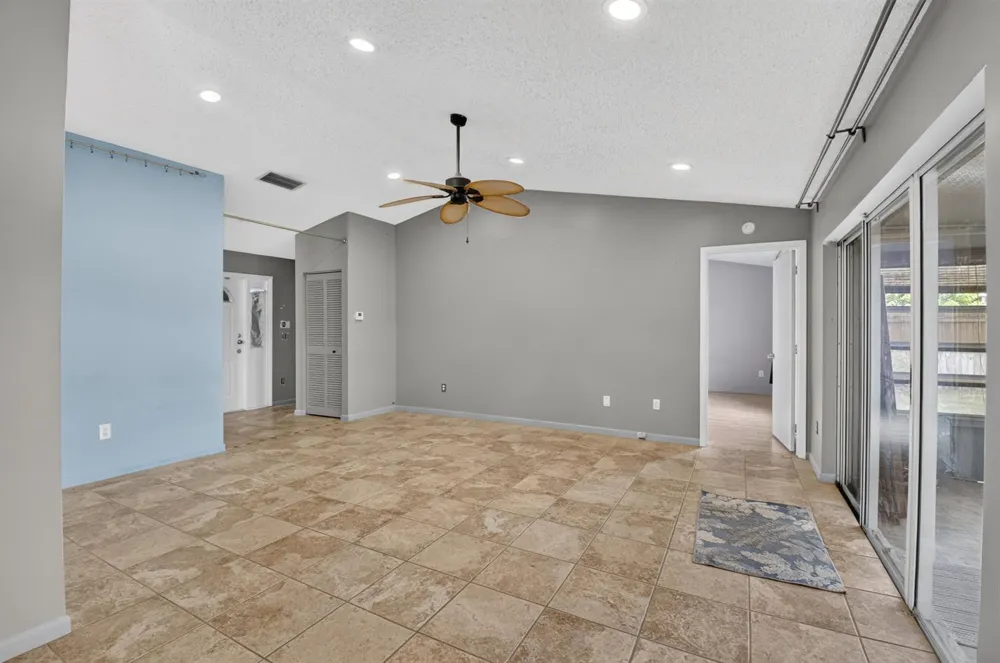 6773 Alden Ridge Drive Boynton Beach, FL 33437
