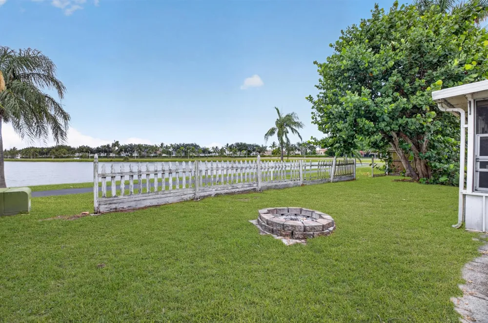 6773 Alden Ridge Drive Boynton Beach, FL 33437