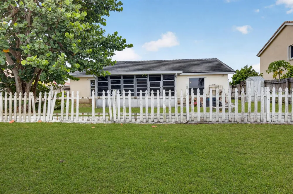 6773 Alden Ridge Drive Boynton Beach, FL 33437