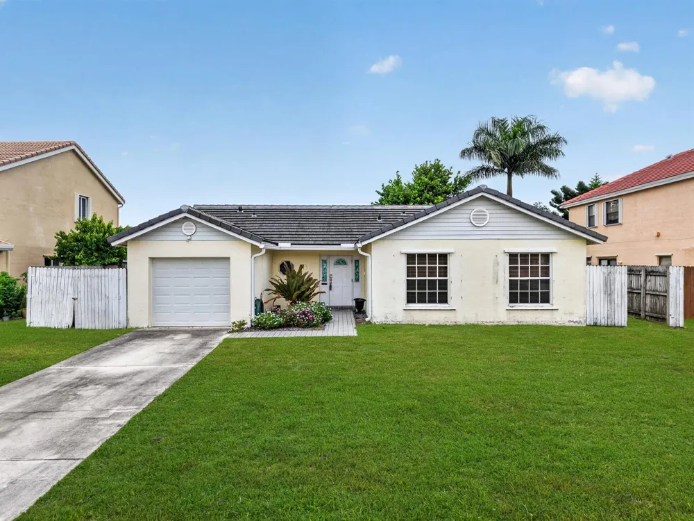 6773 Alden Ridge Drive Boynton Beach, FL 33437