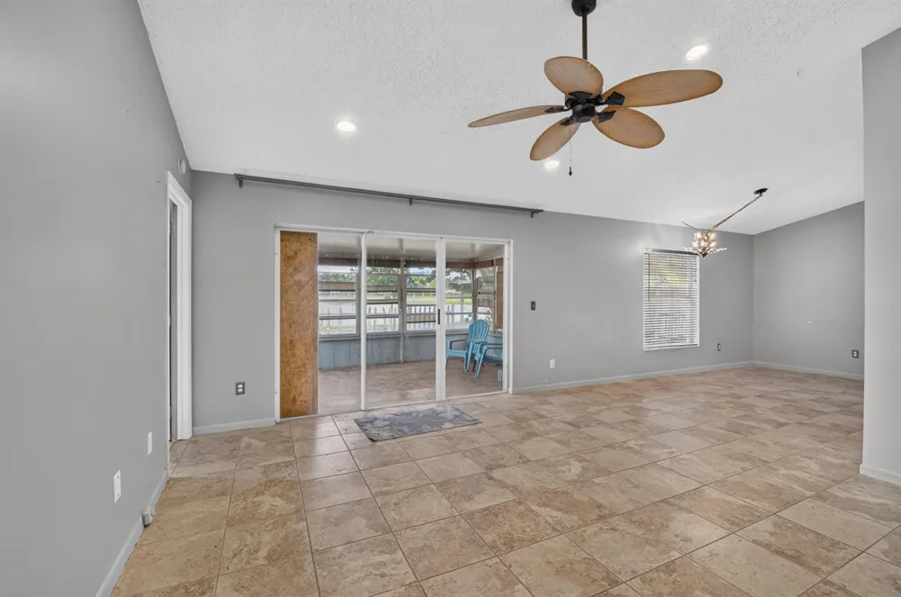 6773 Alden Ridge Drive Boynton Beach, FL 33437