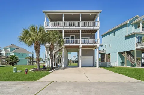 25114 Sausalito Drive