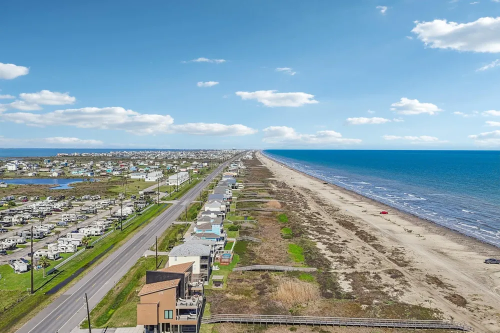25114 Sausalito Drive Galveston, TX 77554